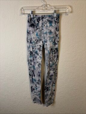 Lululemon Unlimit High-Rise Tight 25"